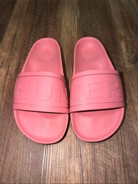 Hunter Pink Slide Sandals